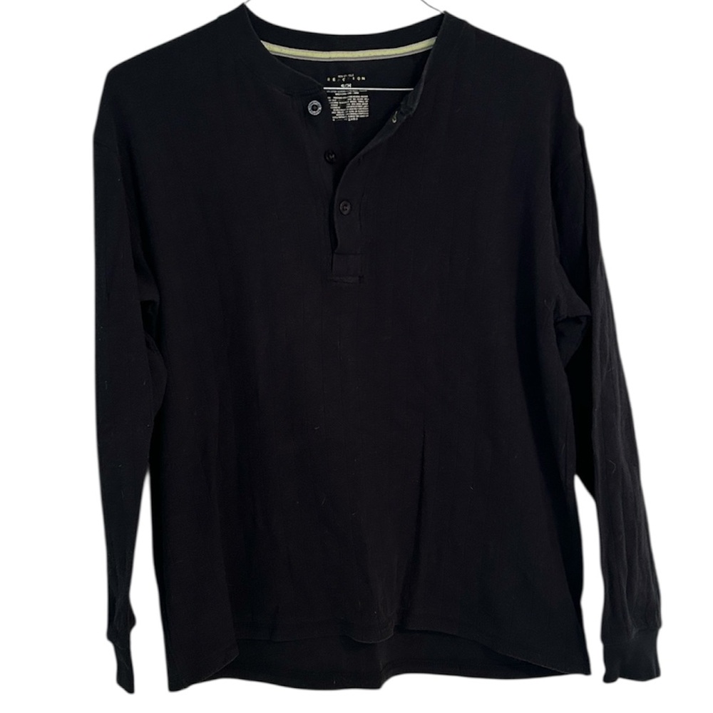 Kenneth Cole‎ Reaction Men's Size Small navy blue Henley Long-Sleeve shirt.